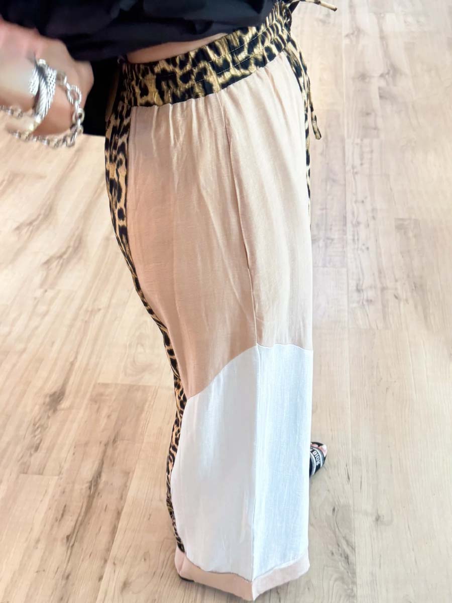 Ballon Sleeve Top & Leopard Print Wide Leg Pants