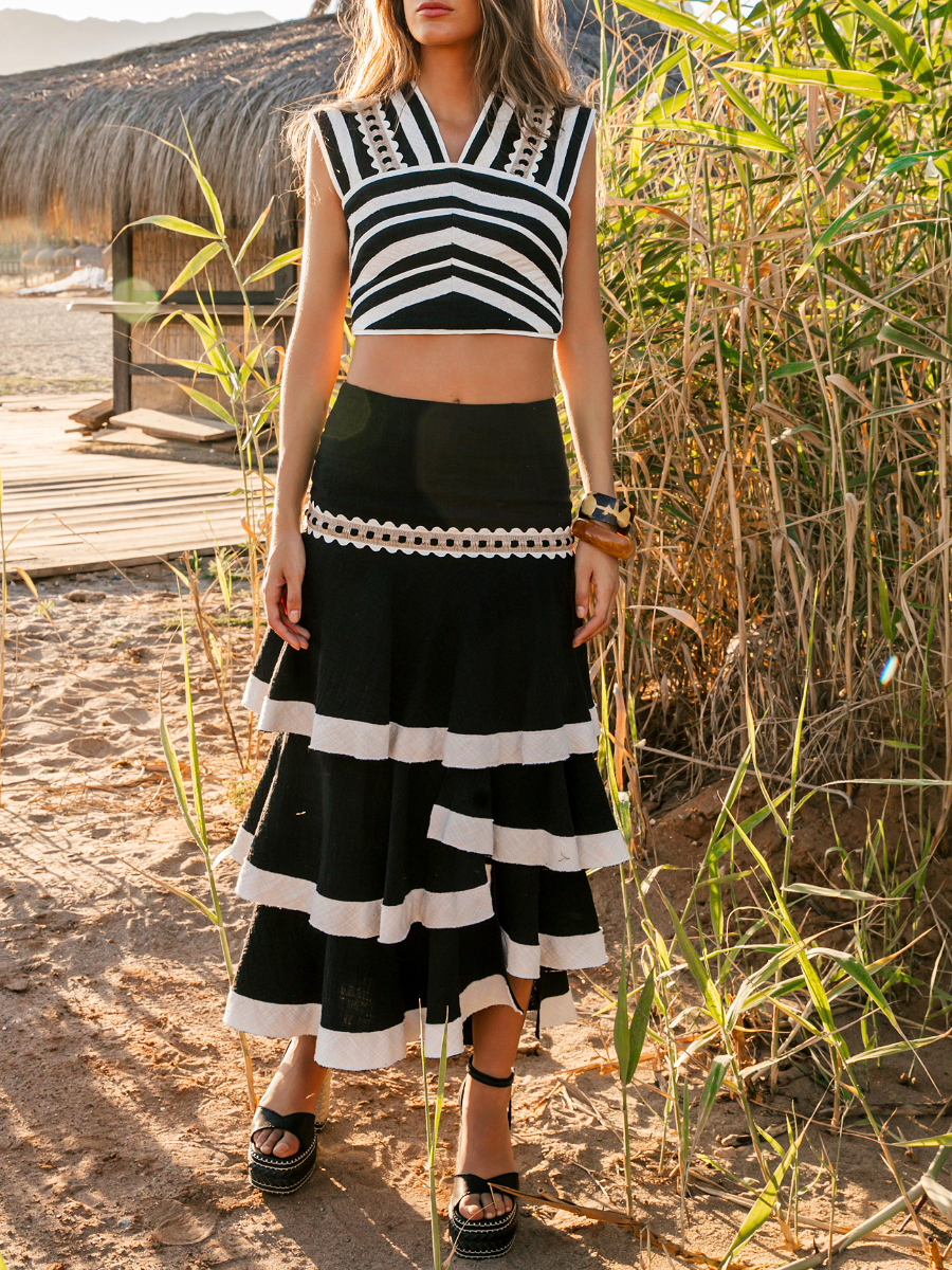 Classic Black And White Backless Suit