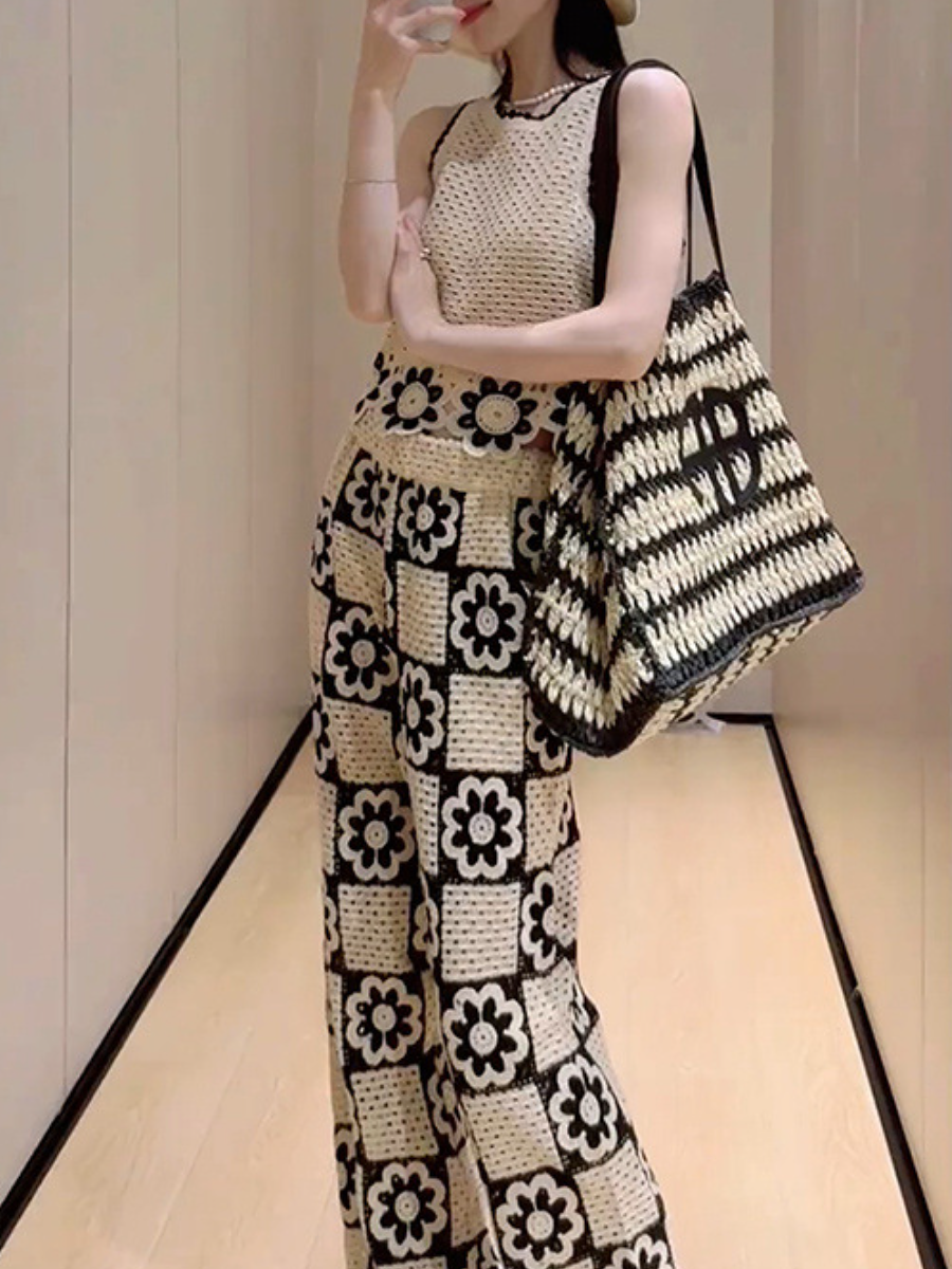 Fashion Hollow Print Suit